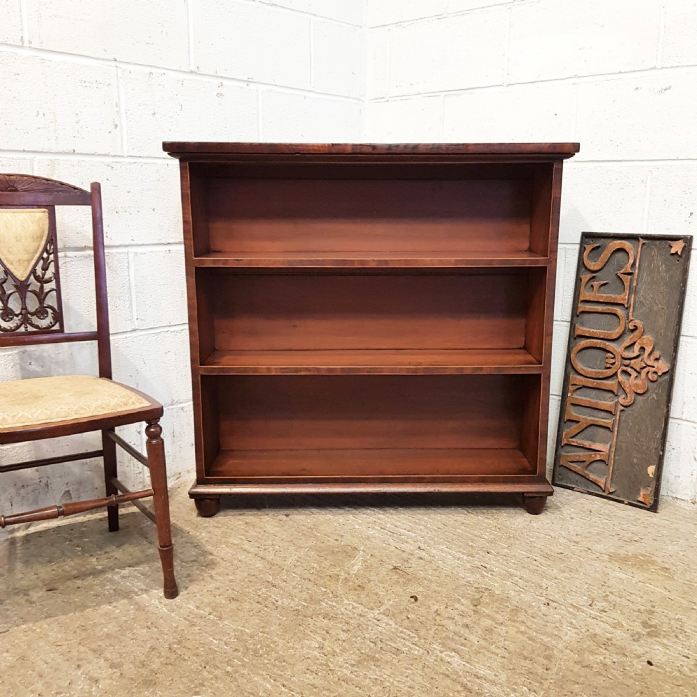 ANTIQUE REGENCY MAHOGANY OPEN BOOKCASE C1820