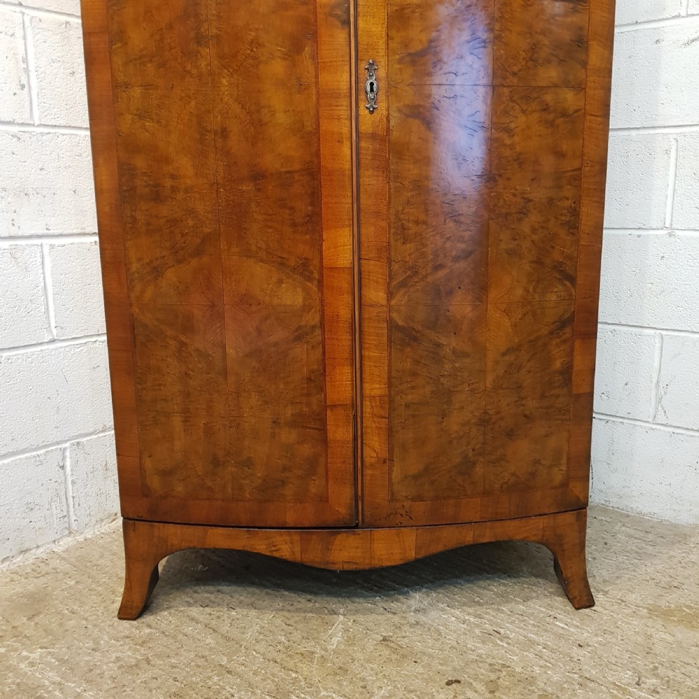 ANTIQUE EDWARDIAN BURR WALNUT BOW FRONT DOUBLE WARDROBE C 1900 View II