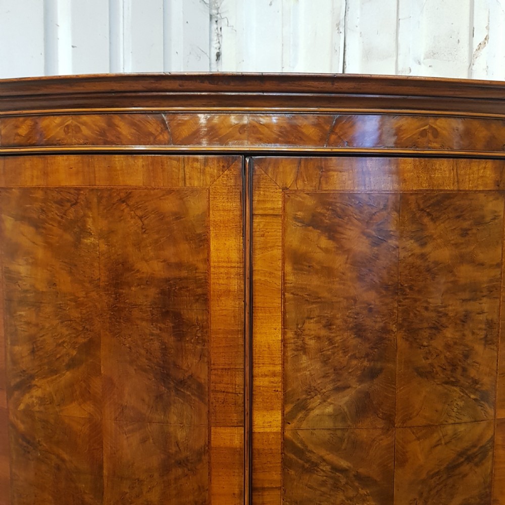 ANTIQUE EDWARDIAN BURR WALNUT BOW FRONT DOUBLE WARDROBE C 1900 View VI