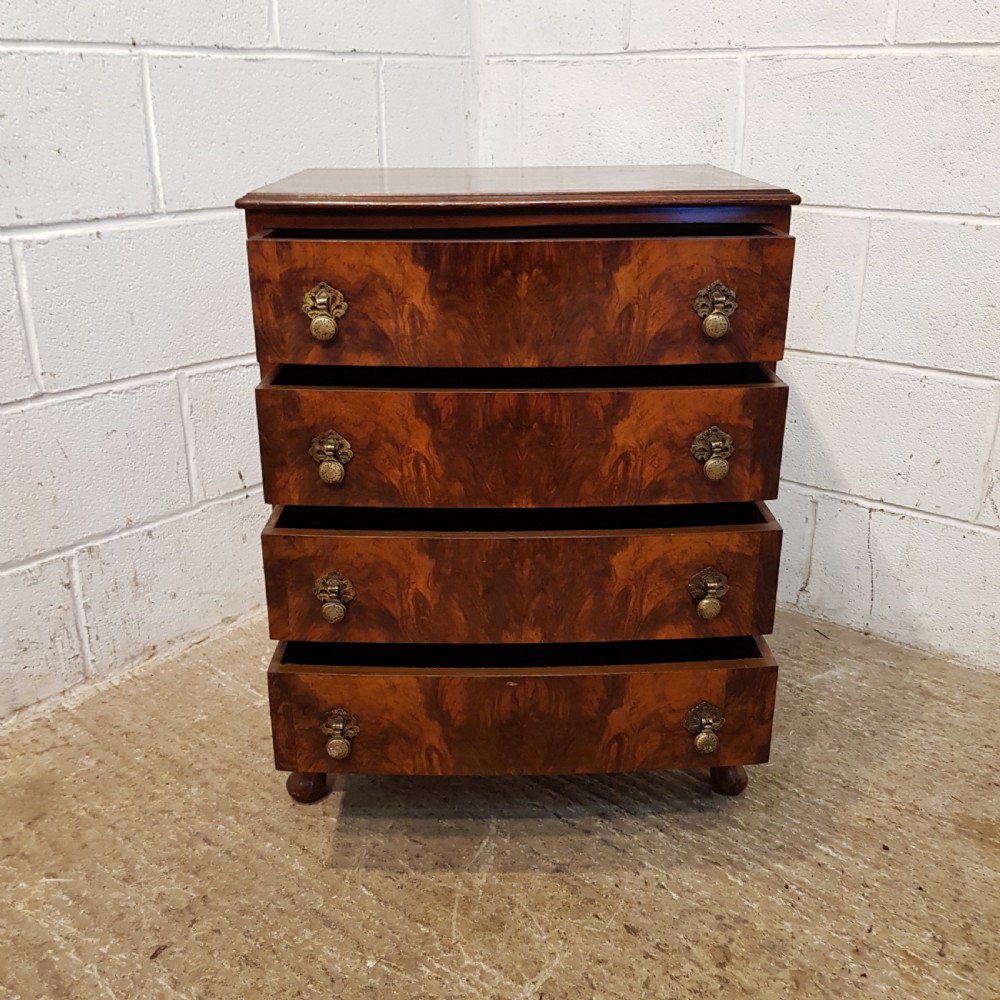 ANTIQUE SMALL FLAMED MAHOGANY CHEST OF DRAWERS C1920 View V
