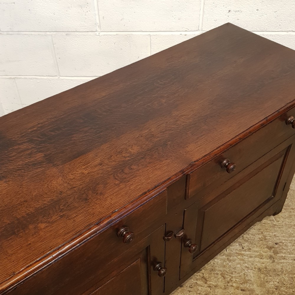 ANTIQUE 18TH CENTURY PERIOD COUNTRY OAK & ELM DRESSER BASE C1780 View III
