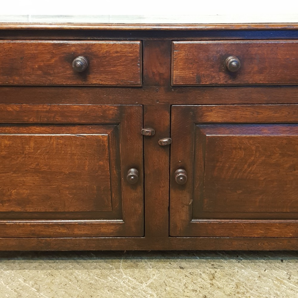 ANTIQUE 18TH CENTURY PERIOD COUNTRY OAK & ELM DRESSER BASE C1780 View V