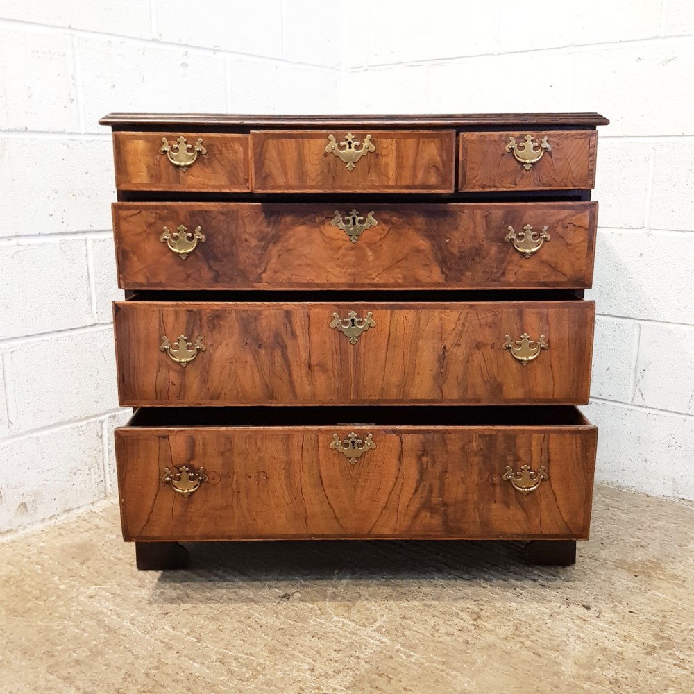 ANTIQUE 18TH CENTURY OAK AND BURR WALNUT CHEST OF DRAWERS C1780 View II