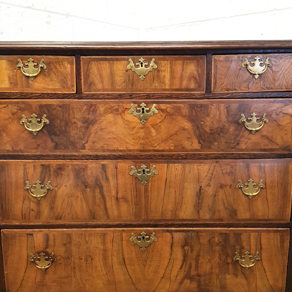 ANTIQUE 18TH CENTURY OAK AND BURR WALNUT CHEST OF DRAWERS C1780 View III