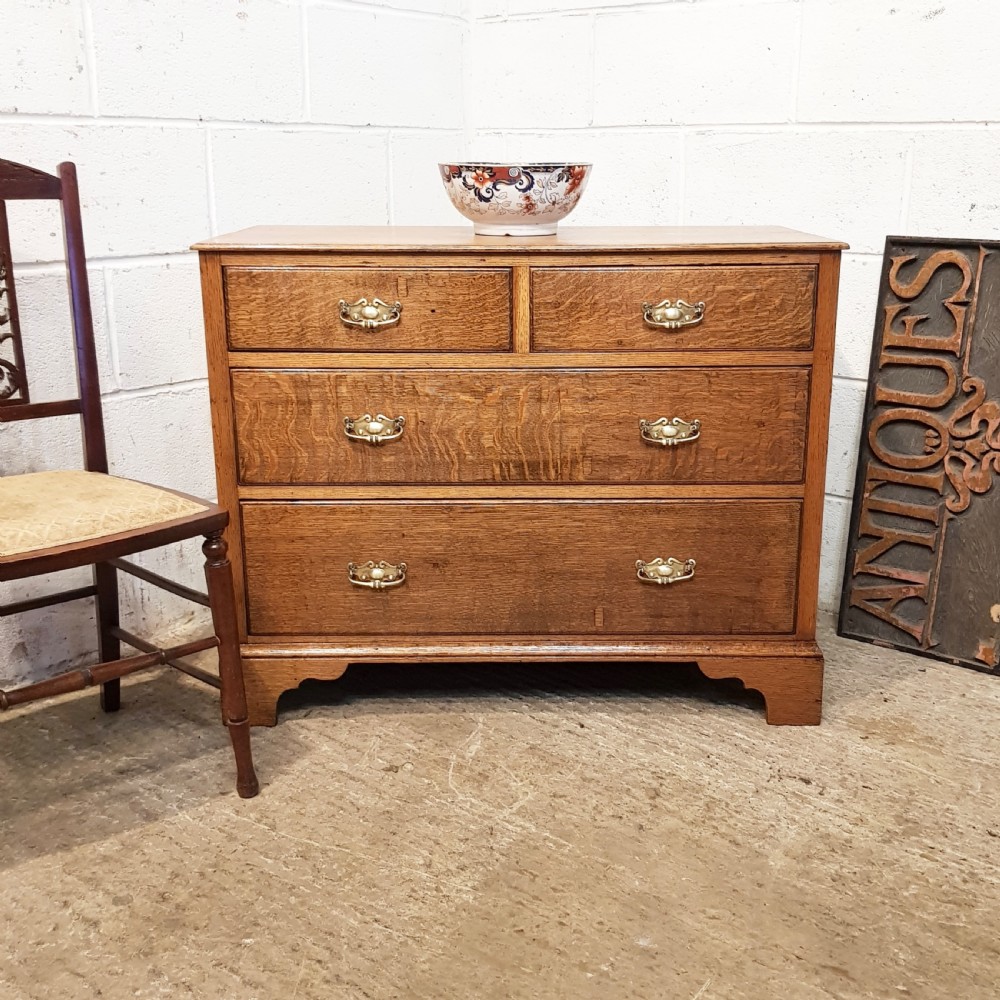 ANTIQUE VICTORIAN LIGHT OAK DWARF CHEST OF DRAWERS C1880
