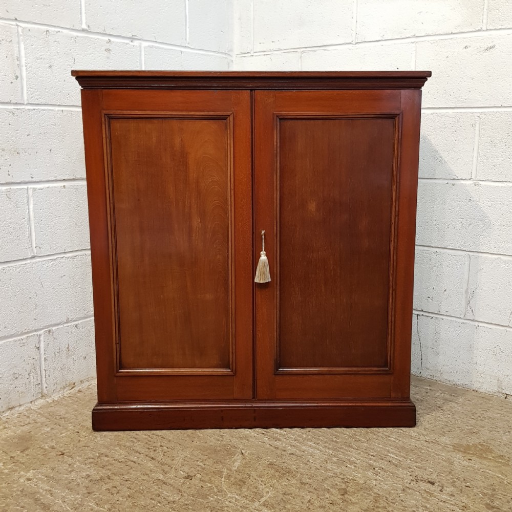 ANTIQUE LATE VICTORIAN MAHOGANY CUPBOARD C1890 View VI