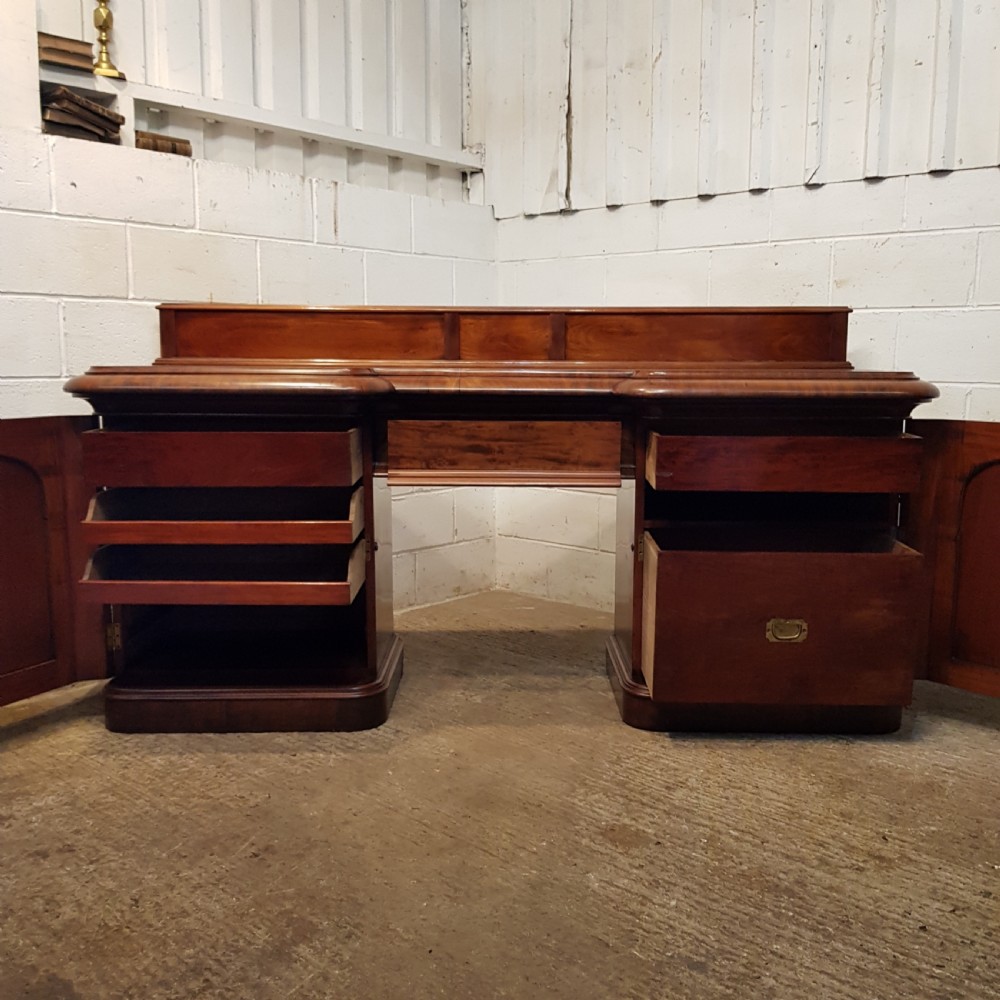 ANTIQUE MID VICTORIAN CARVED MAHOGANY BREAKFRONT SIDEBOARD CHIFFONIER C1860 View IV