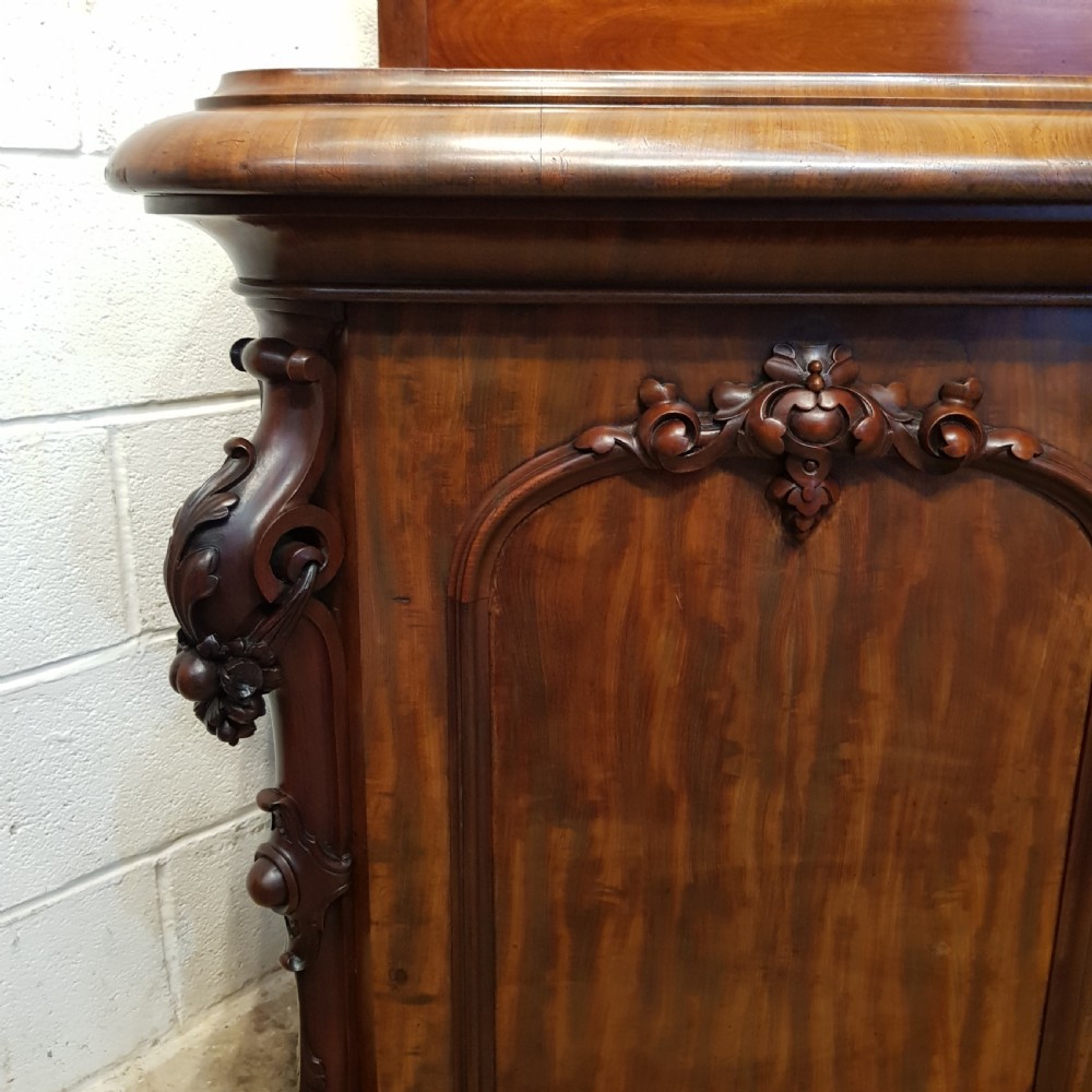 ANTIQUE MID VICTORIAN CARVED MAHOGANY BREAKFRONT SIDEBOARD CHIFFONIER C1860 View VII