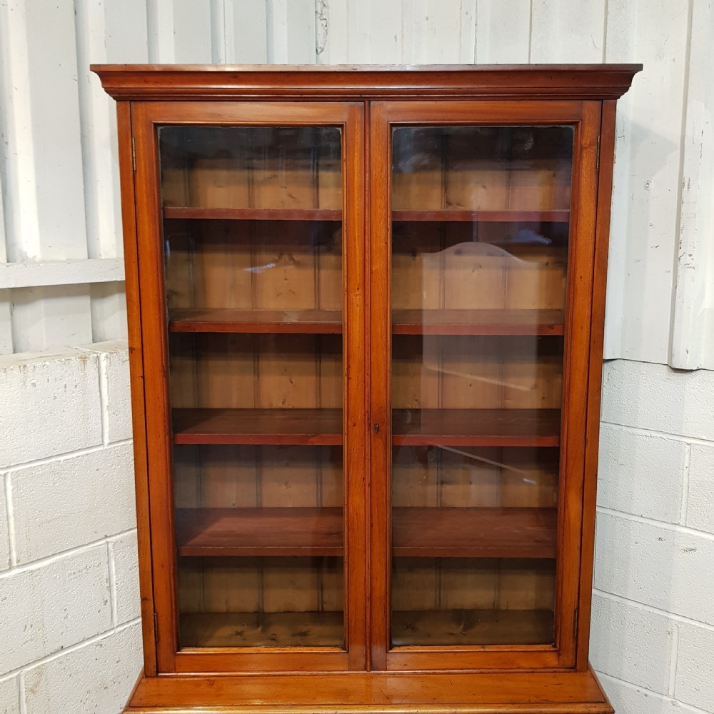 ANTIQUE TALL VICTORIAN MAHOGANY LIBRARY BOOKCASE C1880 View III