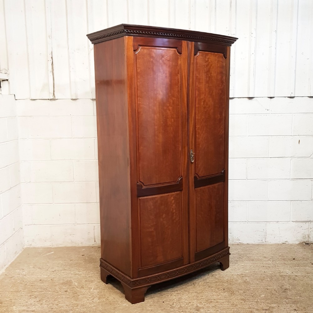ANTIQUE EDWARDIAN MAHOGANY BOW FRONT DOUBKE WARDROBE C1900 View VII