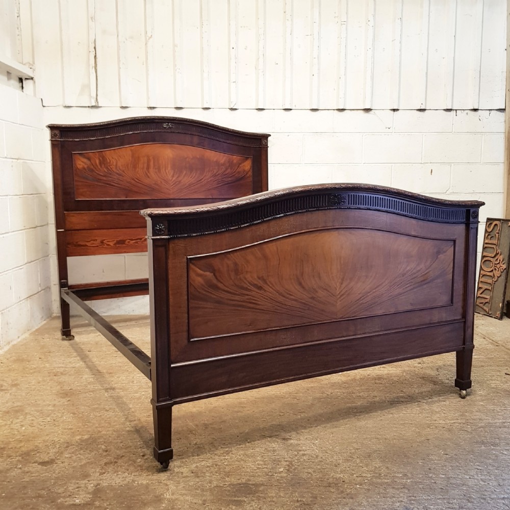 ANTIQUE EDWARDIAN CHIPPENDALE MAHOGANY KING SIZE BED BY HEAL & SON C1900