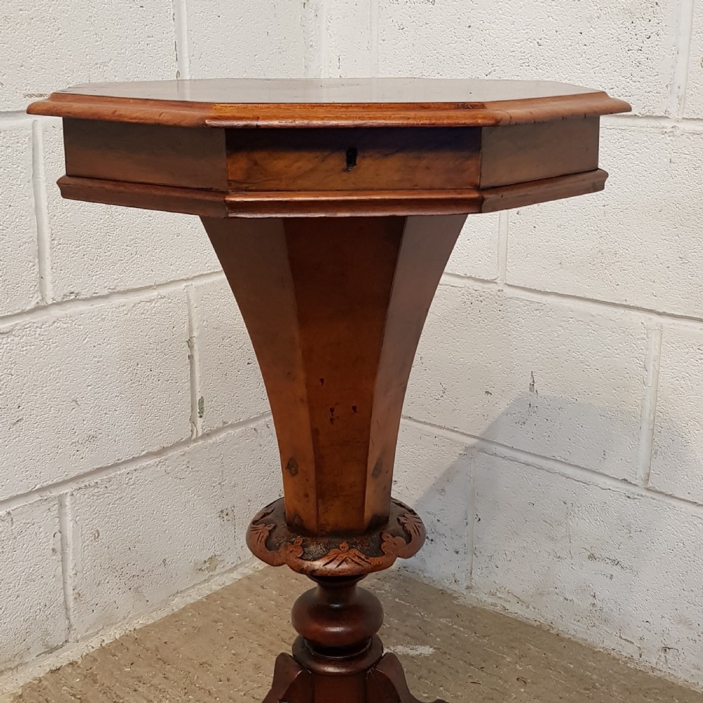 ANTIQUE VICTORIAN BURR WALNUT AND MAHOGANY TRUMPET WORKBOX C1880 View VII