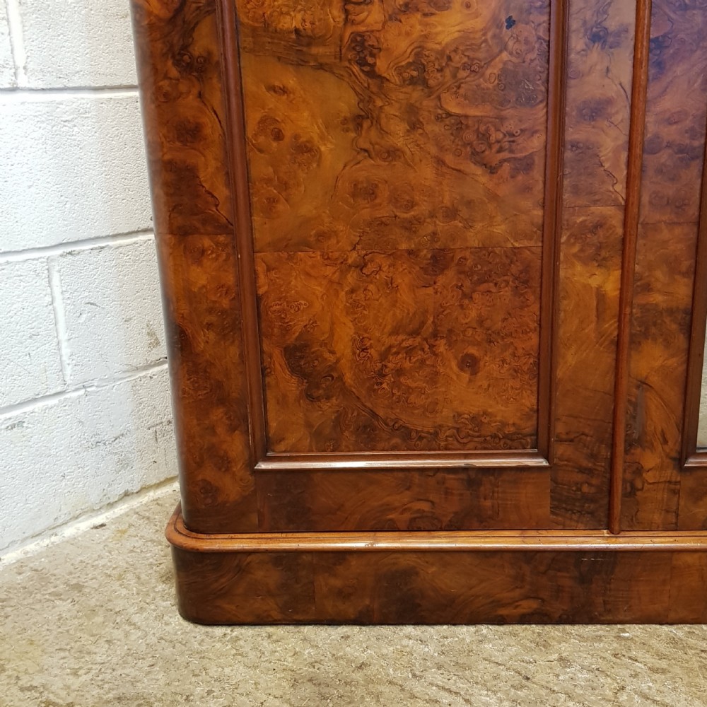 ANTIQUE VICTORIAN BURR WALNUT TRIPLE WARD OBE  C1880 View II