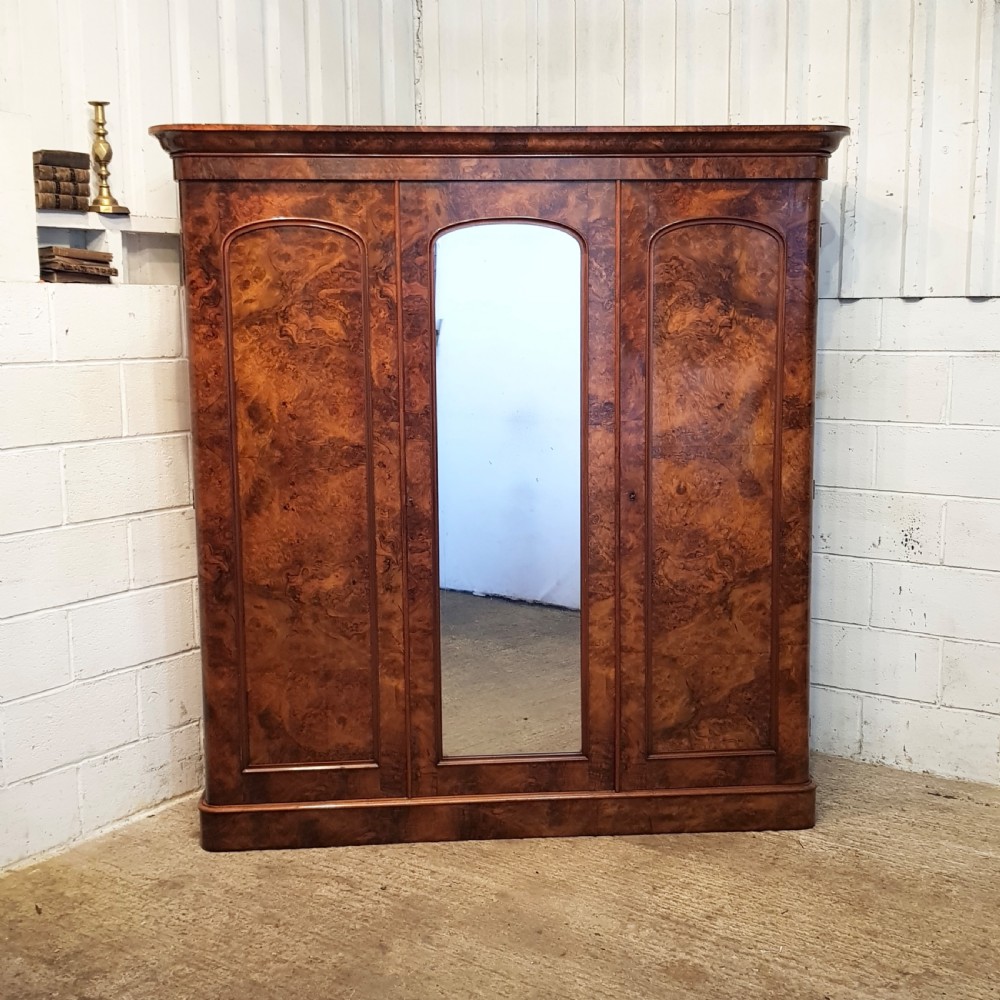 ANTIQUE VICTORIAN BURR WALNUT TRIPLE WARD OBE  C1880 View V