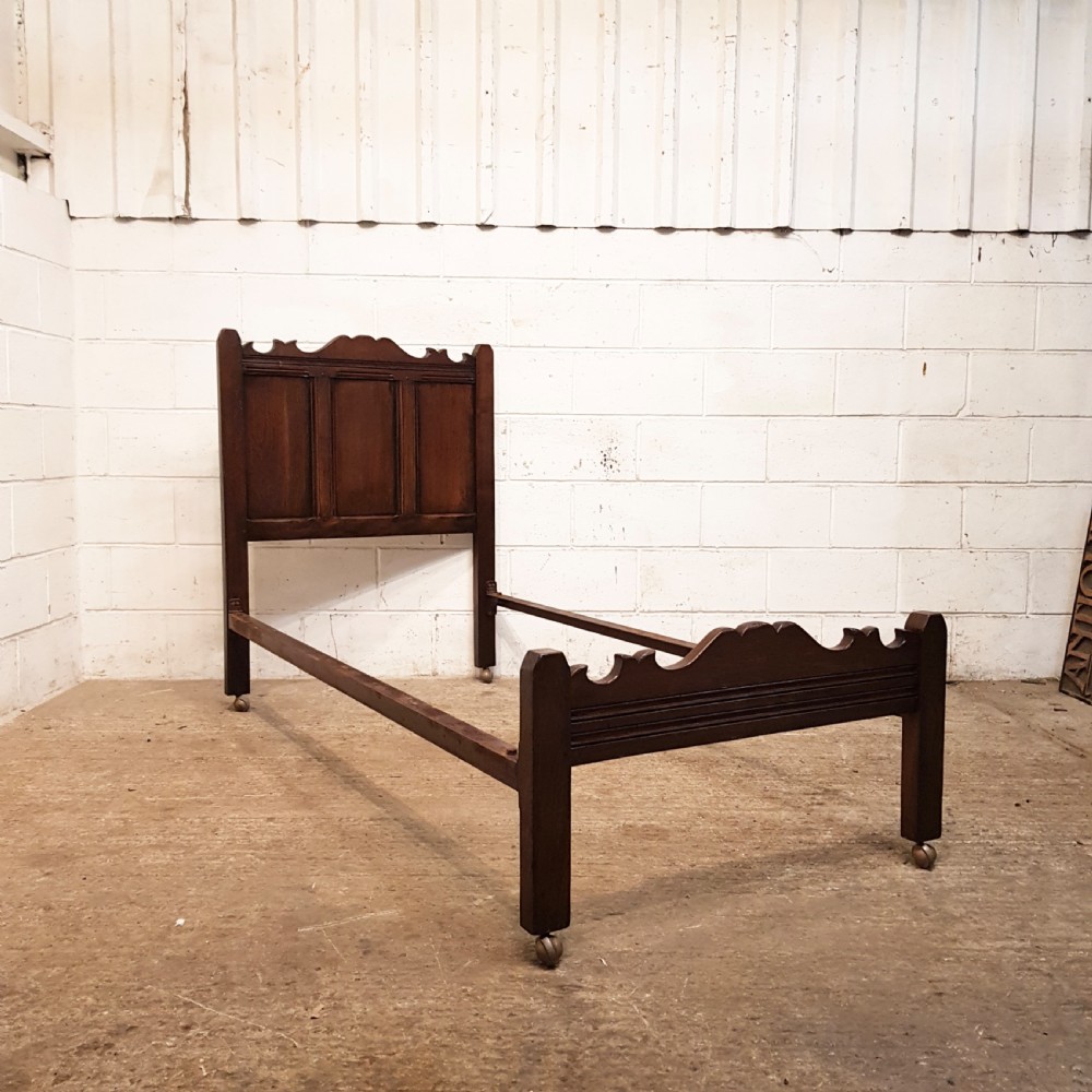 ANTIQUE PAIR EDWARDIAN GEORGIAN JOINED OAK SINGLE BEDS C1900 View VI