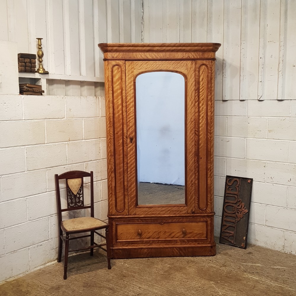 ANTIQUE VICTORIAN SATINWOOD SINGLE WARD OBE C1880