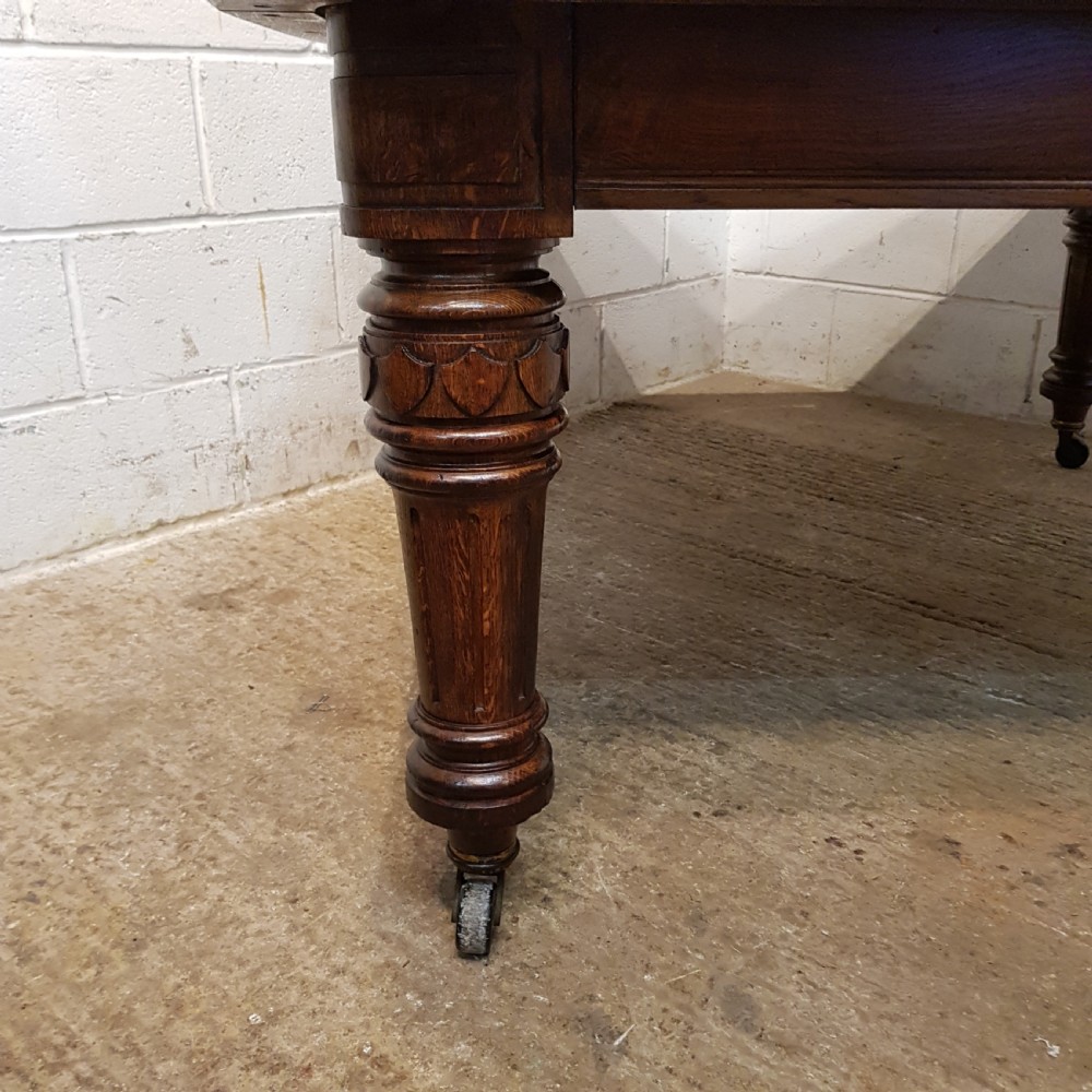 ANTIQUE VICTORIAN OAK WIND OUT EXTENDING DINING TABLE C1880 View IV