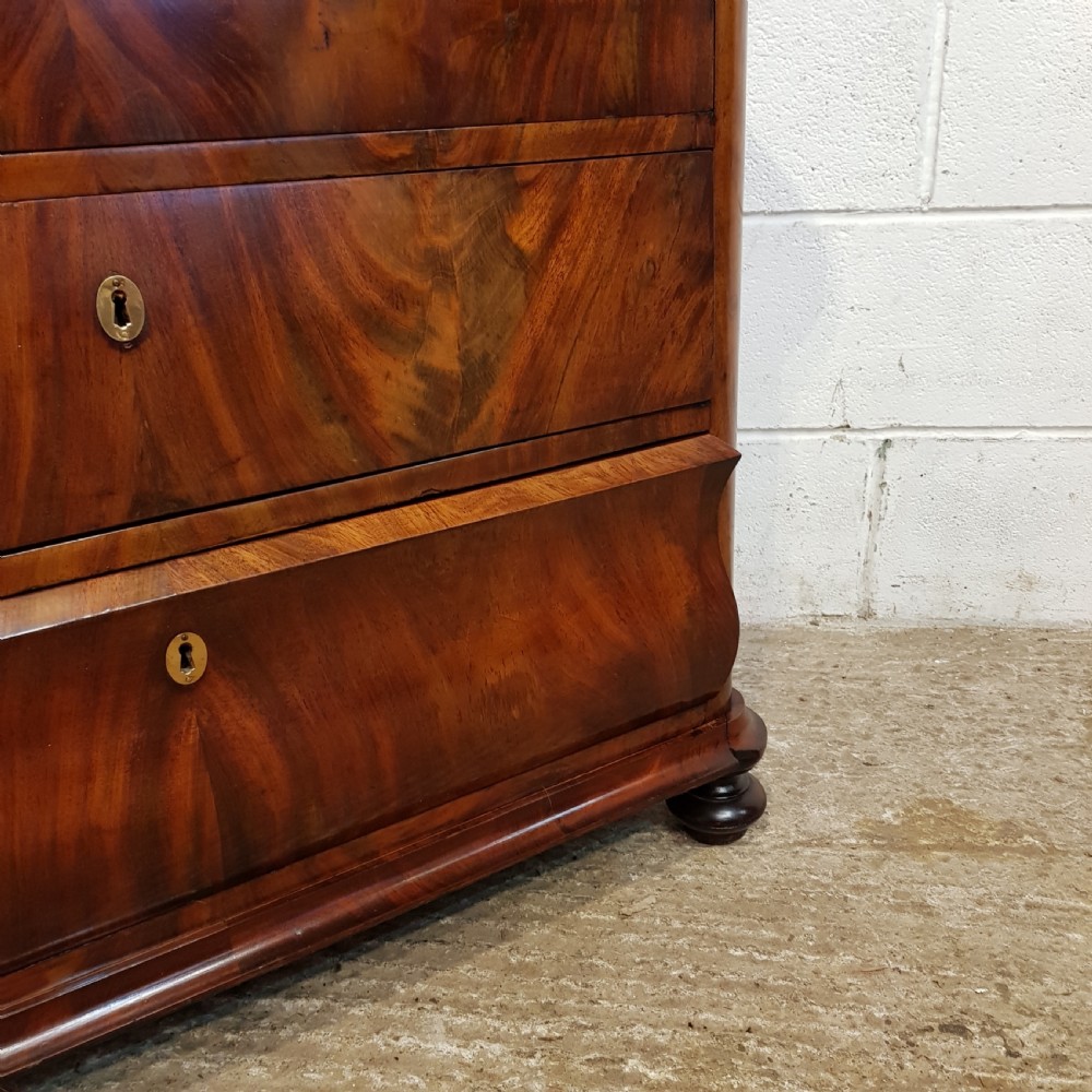 ANTIQUE 19TH CENTURY BIEDERMEIER MAHOGANY CHEST OF DRAWERS C1860 View II