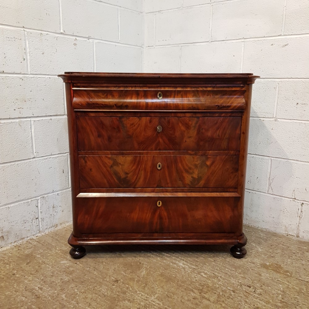 ANTIQUE 19TH CENTURY BIEDERMEIER MAHOGANY CHEST OF DRAWERS C1860 View III