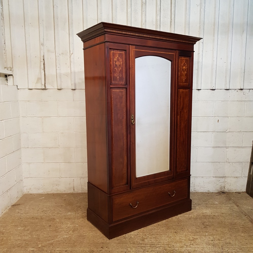 ANTIQUE EDWARDIAN MAHOGANY INLAID SINGLE WARDROBE C1900 View II