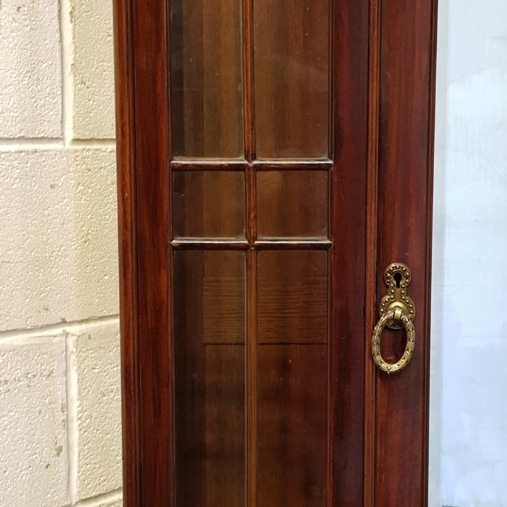 ANTIQUE MAHOGANY TALL NARROW GLAZD BOOKCASE BY DNBY & SPINKS C1920 View II