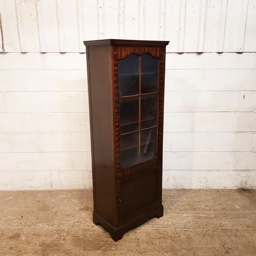 ANTIQUE MAHOGANY TALL NARROW GLAZD BOOKCASE BY DNBY & SPINKS C1920 View IV