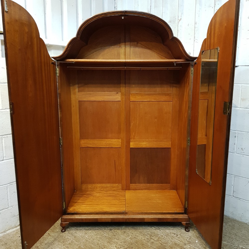 ANTIQUE BURR WALNUT QUEEN ANNE DOUBKE WARDROBE C1920 View VI
