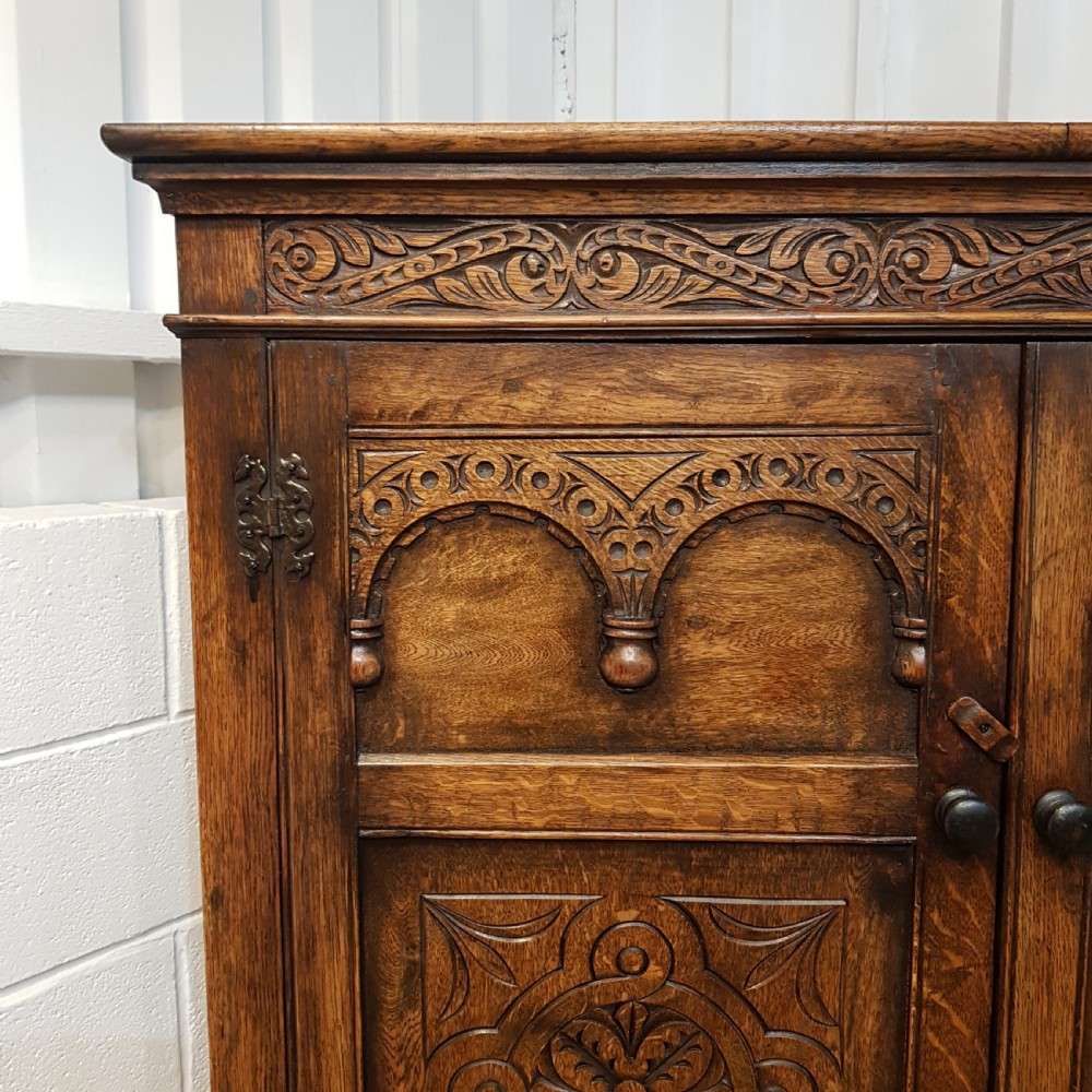 ANTIQUE CARVED SOLID JOINED OAK DOUBLE WARDROBE C1920 View V