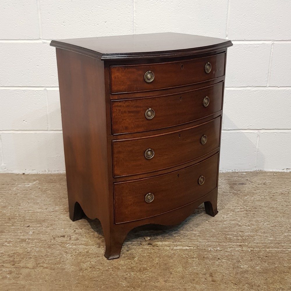 ANTIQUE EDWARDIAN MAHOGANY BOW-FRONT DWARF CHEST OF DRAWERS C1900 View VI