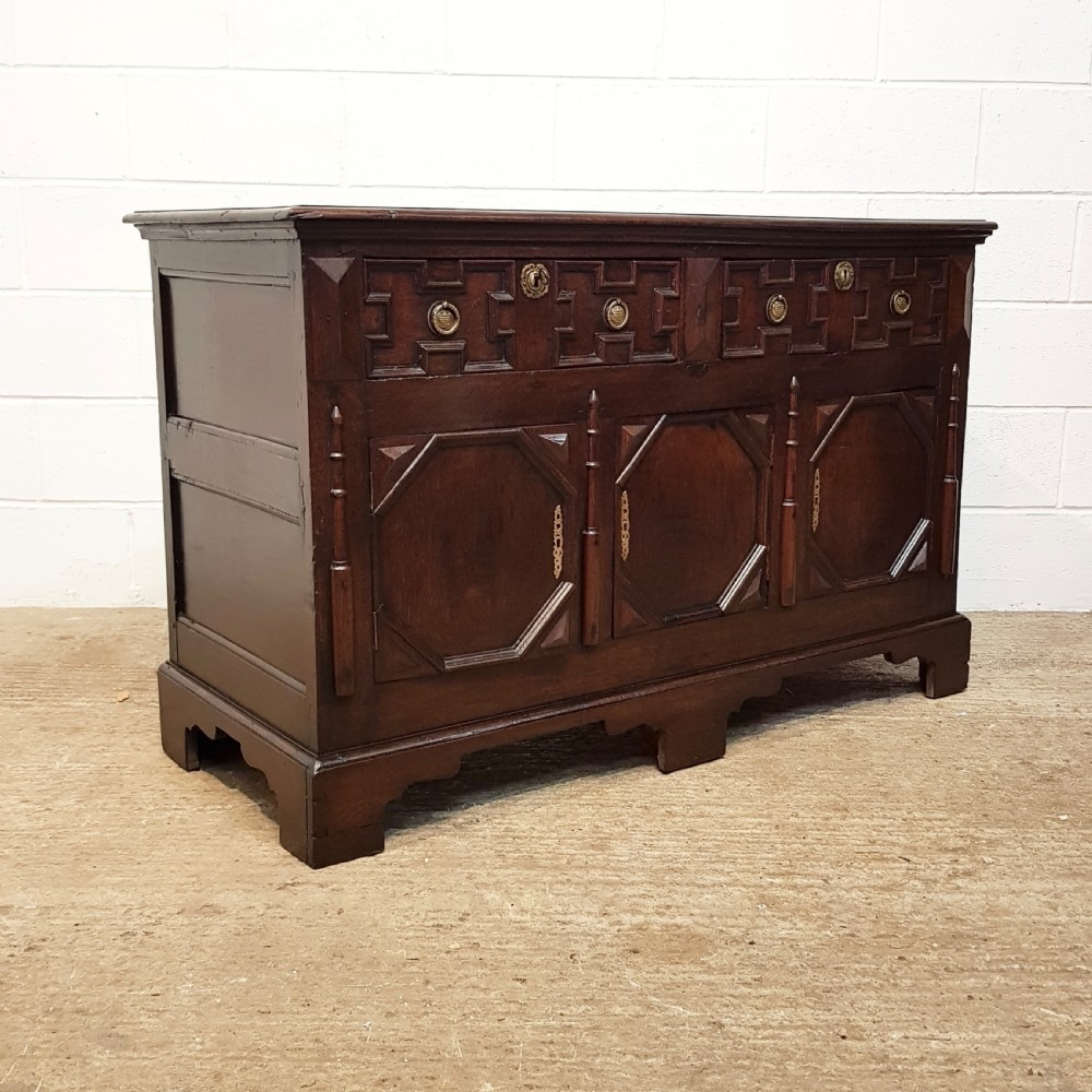 ANTIQUE LATE18TH CENTURY JOINED OAK DRESSER BASE C1790 View II