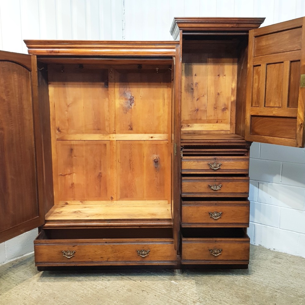 ANTIQUE LATE VICTORIAN WALNUT COMBINATION TRIPLE WARDROBE C1890 View III