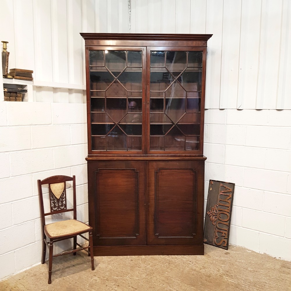 ANTIQUE WILLIAM 1V MAHOGANY LIBRARY BOOKCASE C1830
