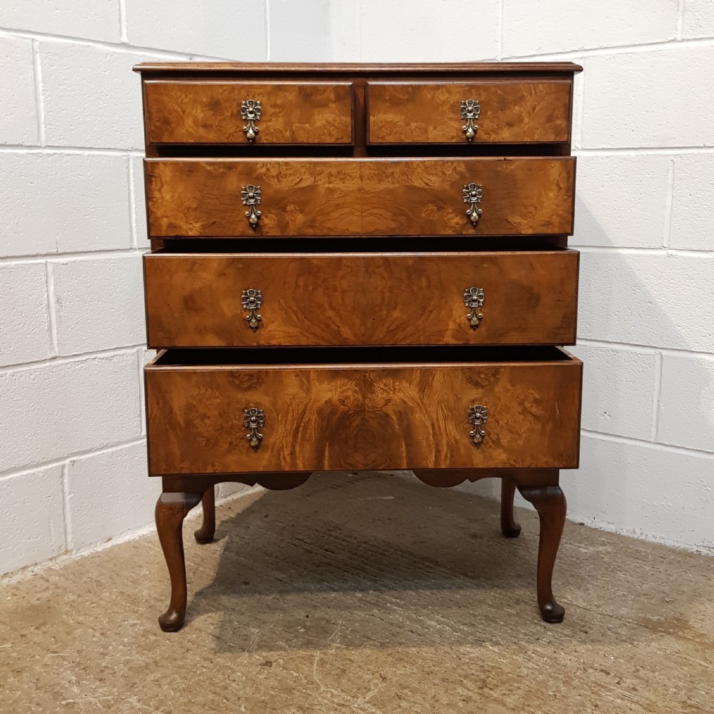 ANTIQUE BURR WALNUT QUEEN ANNE  CHEST OF DRAWERS  BY WARING & GILLOWS C1920 View VI