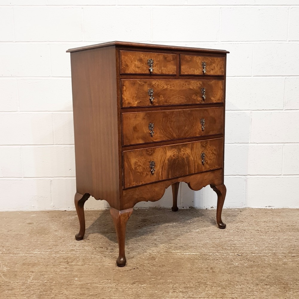 ANTIQUE BURR WALNUT QUEEN ANNE  CHEST OF DRAWERS  BY WARING & GILLOWS C1920 View VII