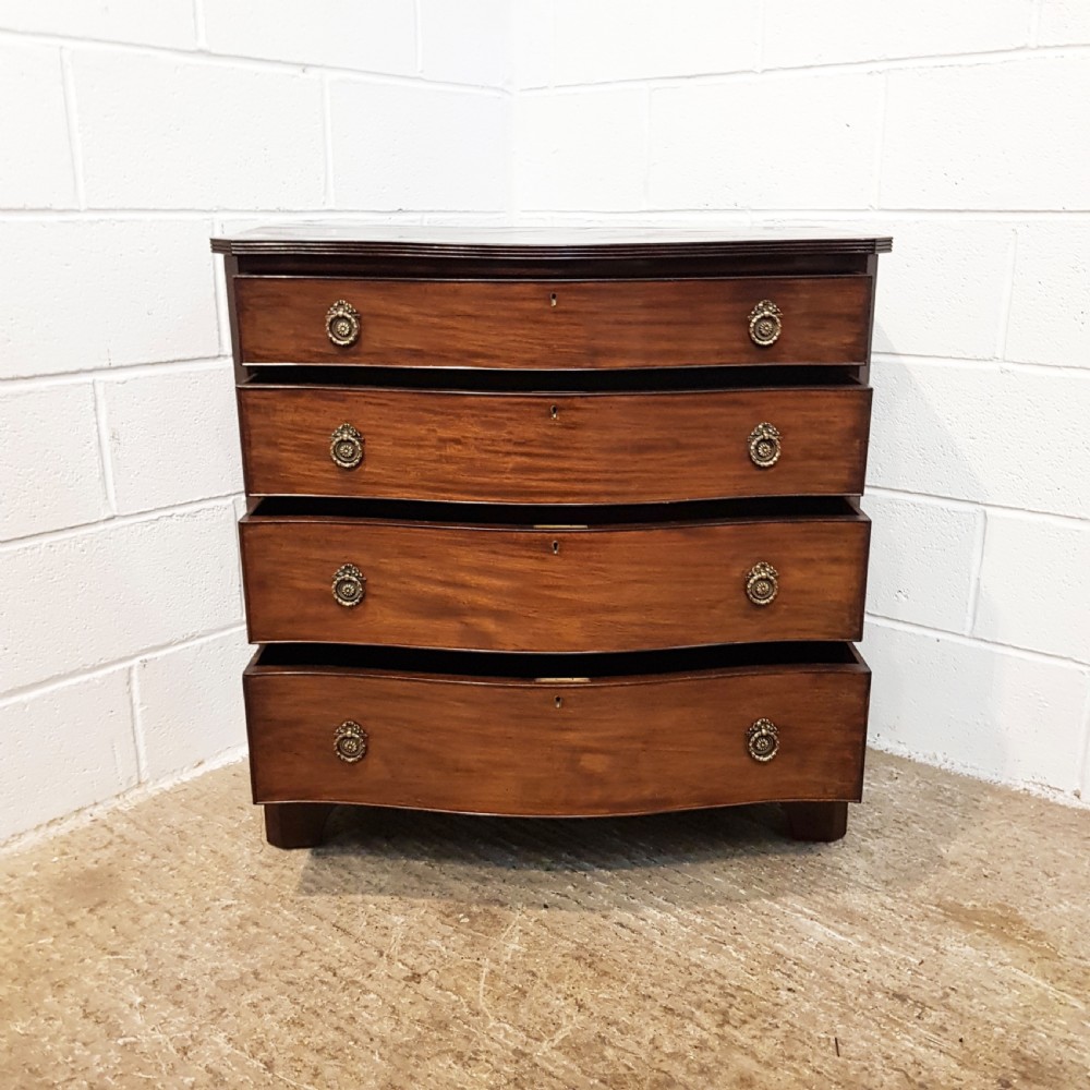 ANTIQUE EDWARDIAN MAHOGANY SERPENTINE FRONT CHEST OF DRAWERS C1900 View IV