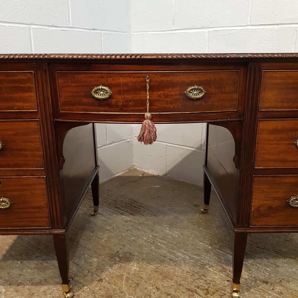 ANTIQUE EDWARDIAN MAHOGANY LEATHER TOP PEDESTAL DESK C1900 View V