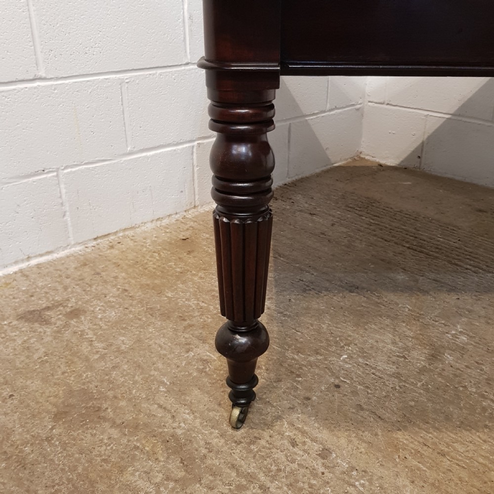 ANTIQUE VICTORIAN. MAHOGANY EXTENDING DINING TABLE SEATS 8-10 c1890 View VII