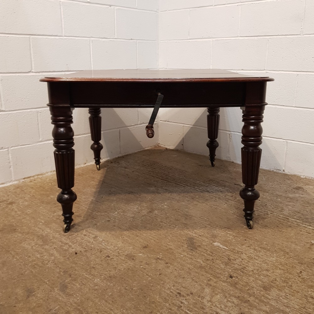 ANTIQUE VICTORIAN. MAHOGANY EXTENDING DINING TABLE SEATS 8-10 c1890 View X