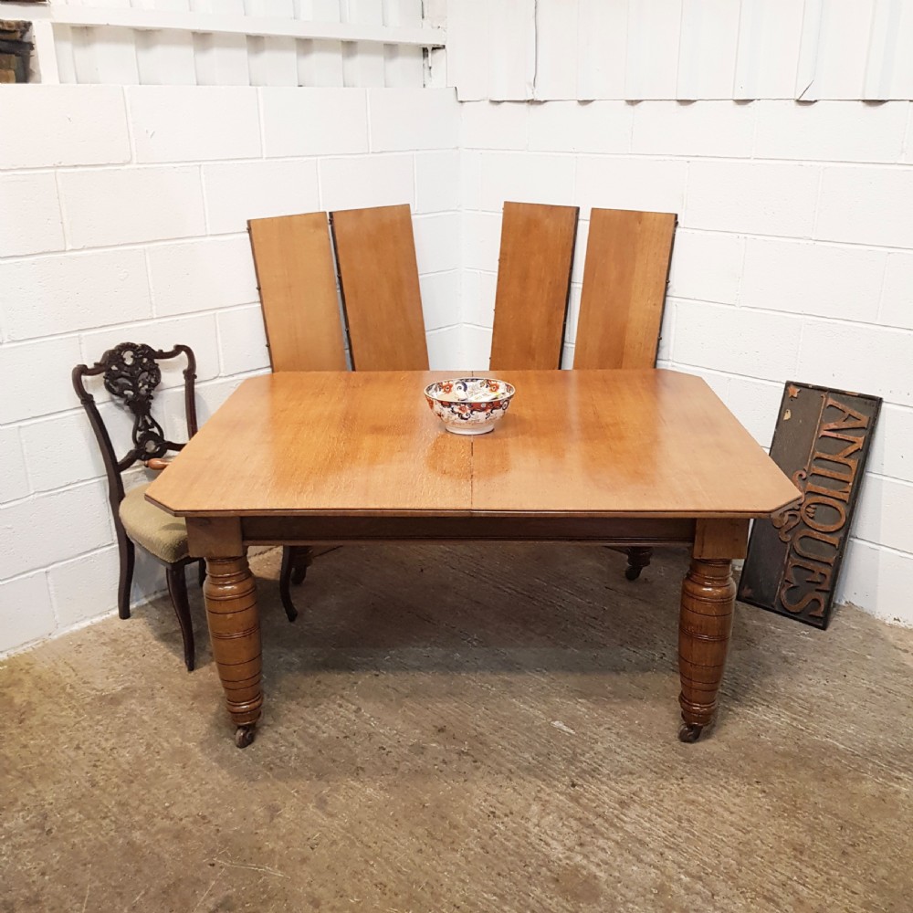 ANTIQUE VICTORIAN LIGHT OAK EXTENDING DINING TABLE SEATS 12 - 14 c1880 View IX