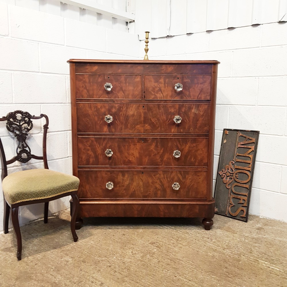 ANTIQUE VICTORIAN MAHOGANY CHEST OF DRAWERS C1880