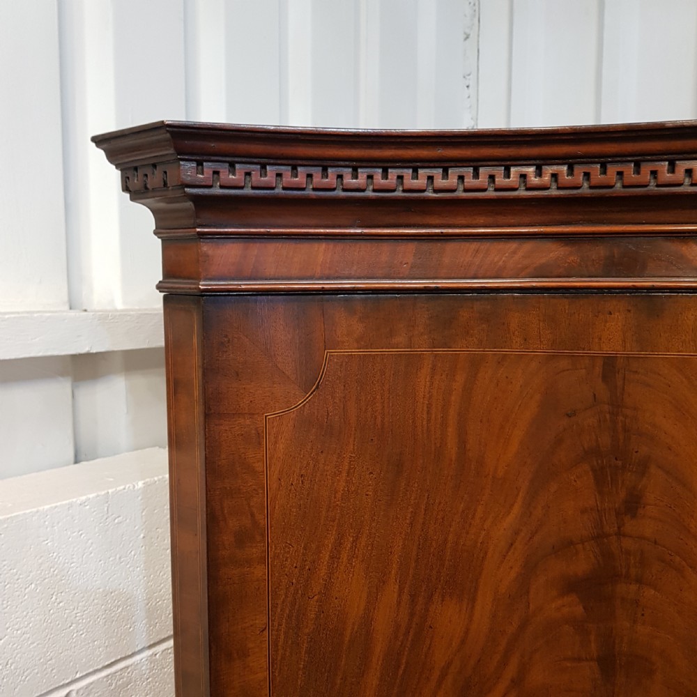 ANTIQUE MAHOGANY SERPENTINE FRONT MAHOGANY DOUBLE WARDROBE C1910 View VI