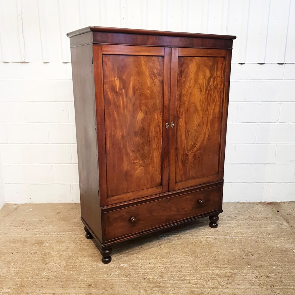 ANTIQUE EARLY VICTORIAN MAHOGANY DWARF DOUBLE WARDROBE C1840 View II