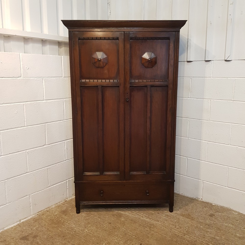 ANTIQUE OAK DOUBLE WARDROBE C1920 View III