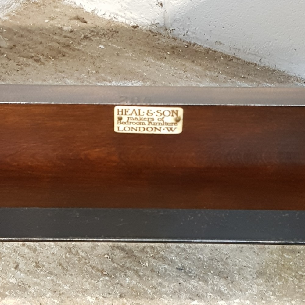 ANTIQUE EDWARDIAN MAHOGANY SUPER KING SIZE BED BY HEALS & SON C1900 View VII