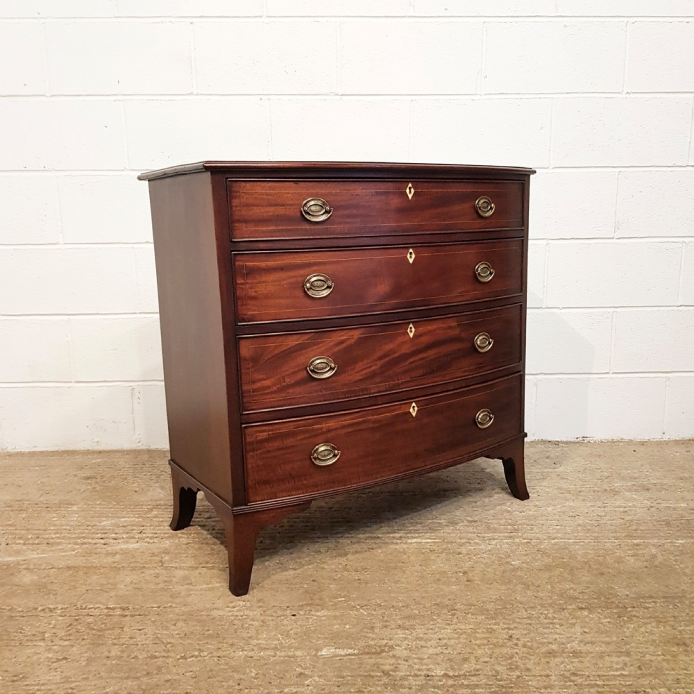 ANTIQUE REGENCY SMALL MAHOGANY BOW FRONT  CHEST IF DRAWERS C1820 View III