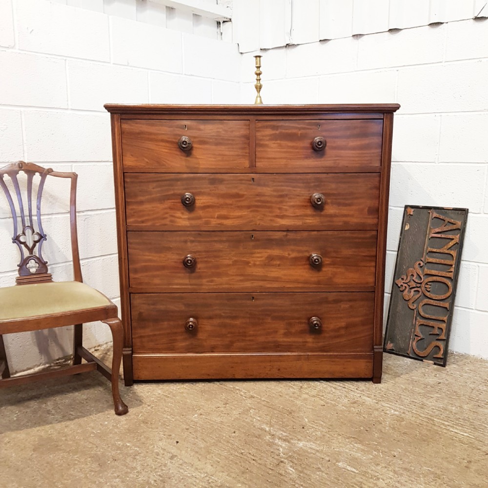 ANTIQUE VICTORIAN, MAHOGANY CHEST OF DRAWERS C1880