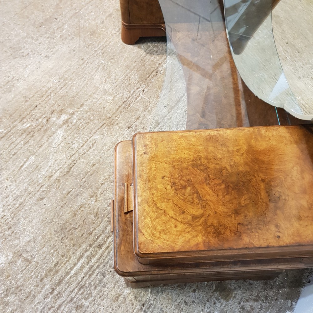 ANTIQUE ART DECO BURR WALNUT DRESSING TABLE  WITH STOOL C1920 View V