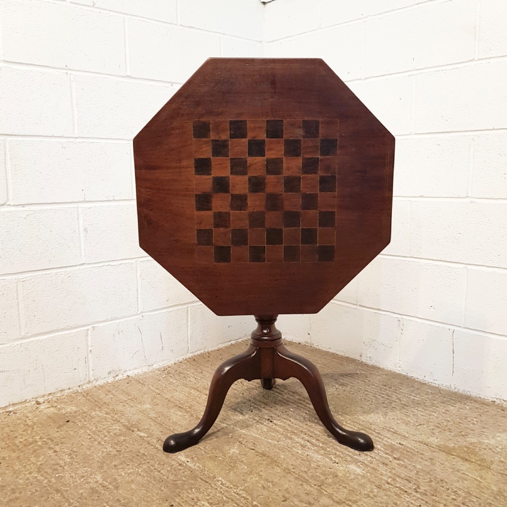 ANTIQUE 18TH CENTURY PERIOD MAHOGANY TILT TOP GAMES TABLE C1780