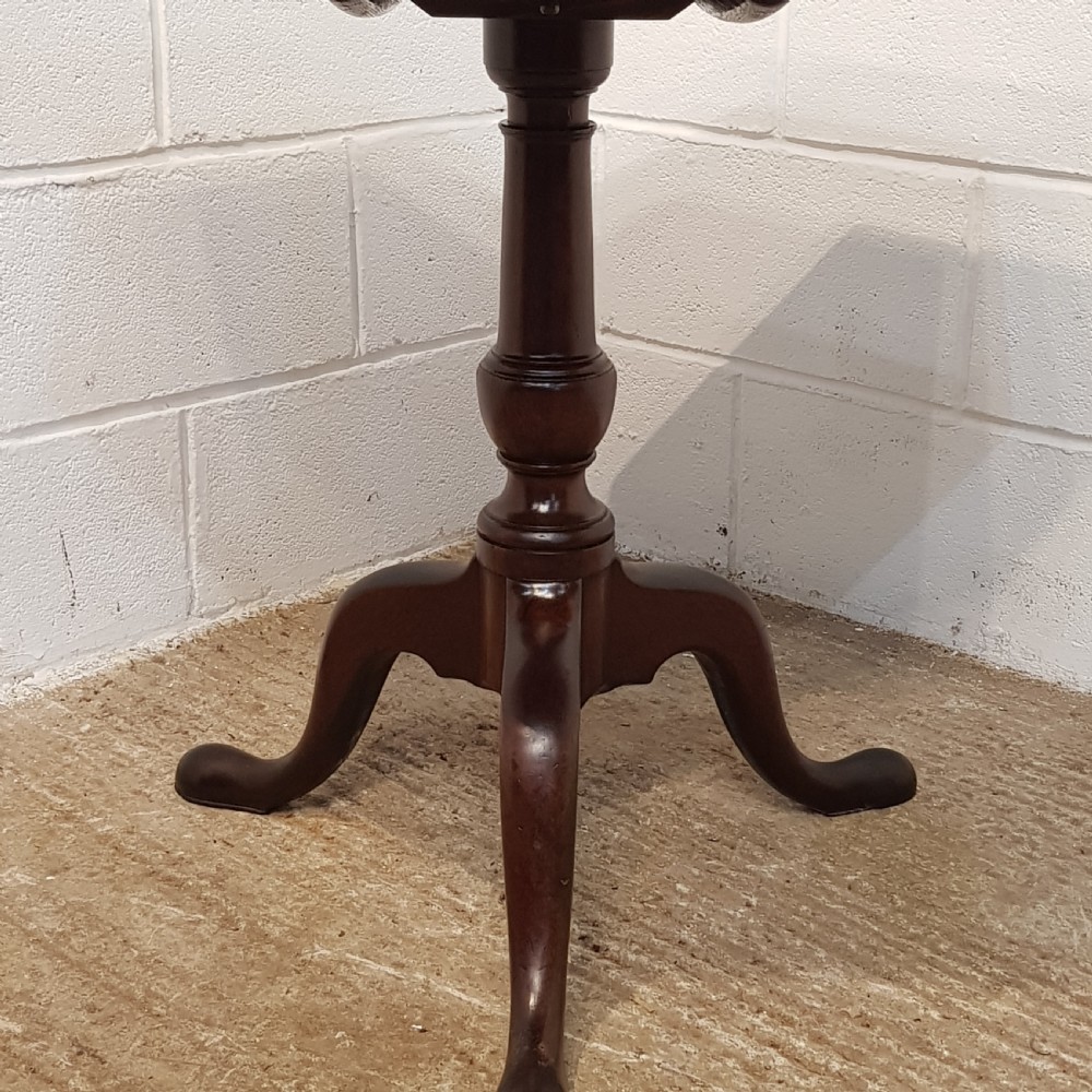 ANTIQUE 18TH CENTURY PERIOD MAHOGANY TILT TOP GAMES TABLE C1780 View VI