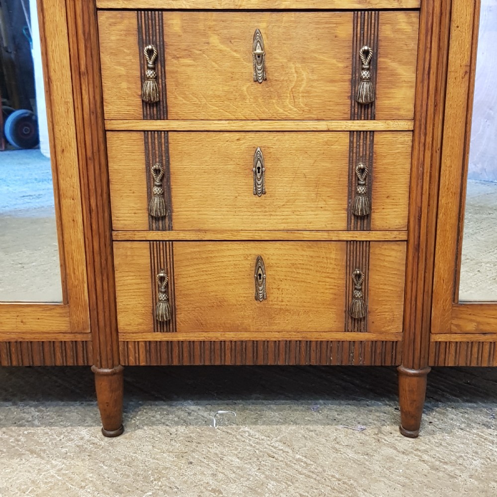 ANTIQUE FRENCH CARVED  OAK TRIPLE WARDROBE C1920 View VII